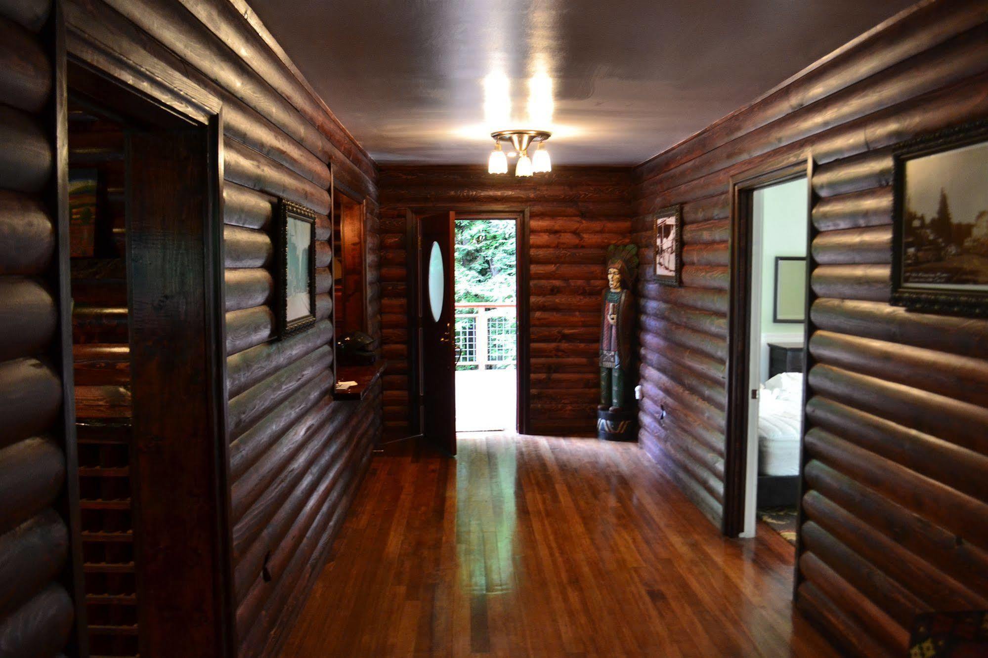 Guerneville Lodge מראה חיצוני תמונה